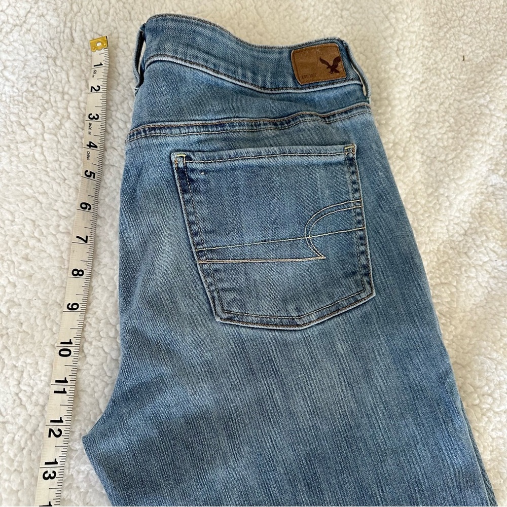 American Eagle Light Blue Straight Leg Distressed Jeans Size 10 - Picture 11 of 15